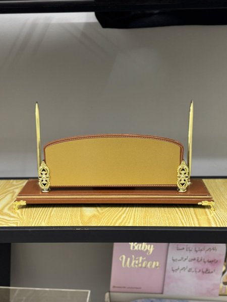 ستاند مكتب كبير